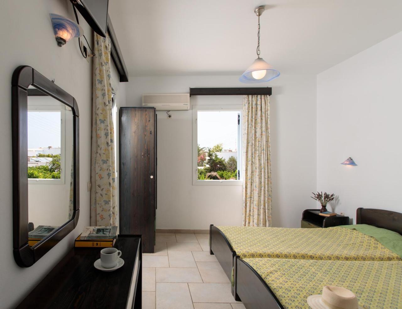 Sunrise Studios Stelida  Quarto foto